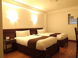 Illas Inn
