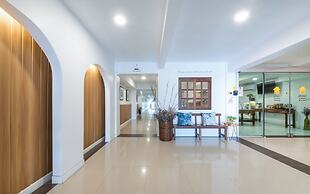 Lee's Mark Residence