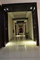 Metro Hotel