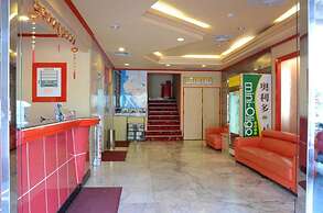 Center Hotel