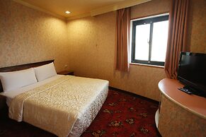 Center Hotel