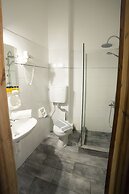 Kastro Hotel