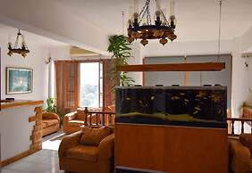 Kastro Hotel