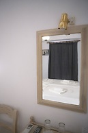 Kastro Hotel