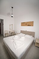 Kastro Hotel