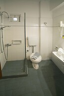Kastro Hotel