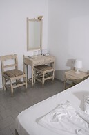 Kastro Hotel