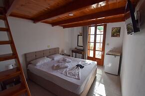 Kastro Hotel