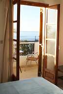 Kastro Hotel