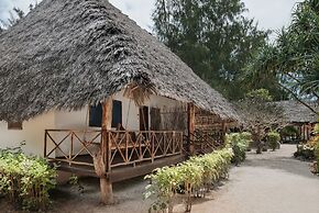 Hakuna Majiwe Beach Lodge