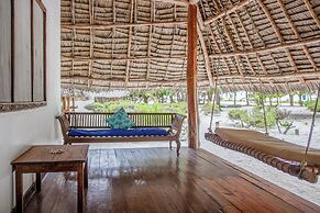 Hakuna Majiwe Beach Lodge