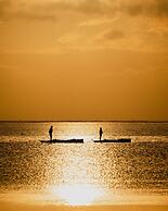 Hakuna Majiwe Beach Lodge