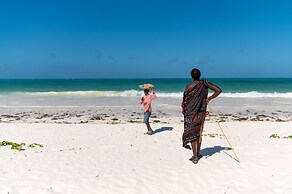 Hakuna Majiwe Beach Lodge