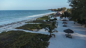 Hakuna Majiwe Beach Lodge