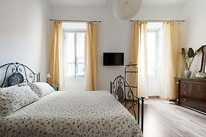 Rome Center Rooms
