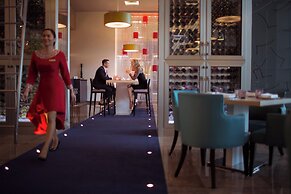 Downtown Rotana