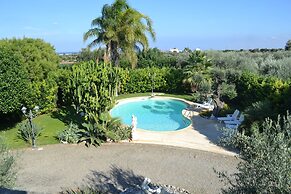 Villa Tonia