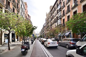 Aspasios Calle Mayor Apartments