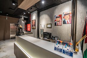 Diamond Hotel Suites