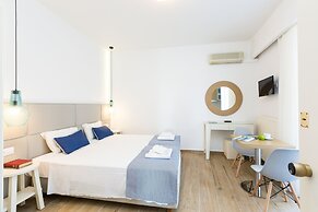 Eltina Hotel