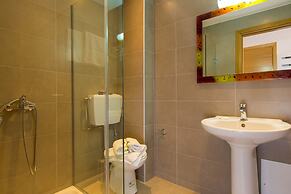 Eltina Hotel