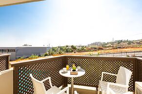 Eltina Hotel
