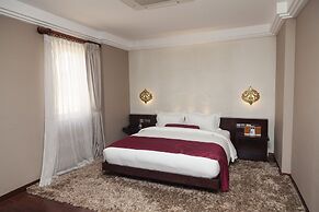 Arunreas Hotel