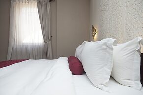 Arunreas Hotel