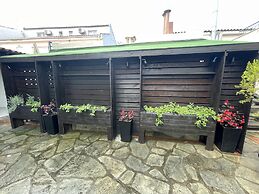 Samel Hotel