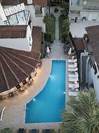 Samel Hotel