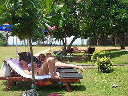 Laya Beach