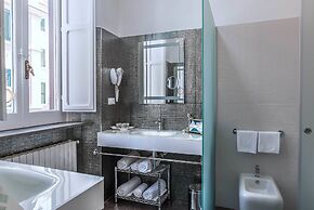 Trevi Rome Suite