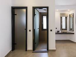 Evi Suites & Villas