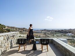 Evi Suites & Villas