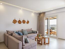 Evi Suites & Villas