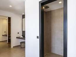 Evi Suites & Villas