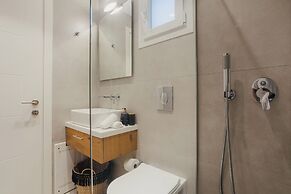 Evi Suites & Villas