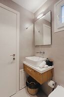 Evi Suites & Villas