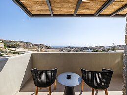 Evi Suites & Villas