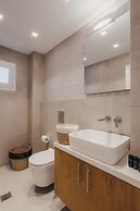 Evi Suites & Villas