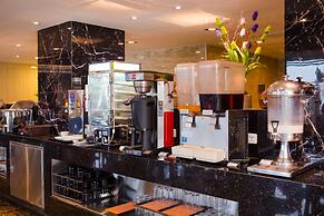 Harbor Elite Hotel