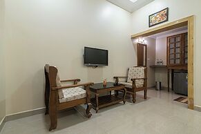 The Grand Leoney Resort