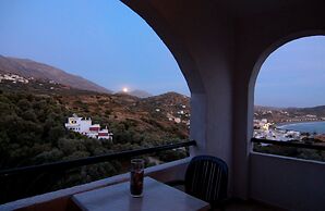 Panorama Studios and Apartments