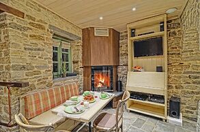 Aithrio Guesthouse