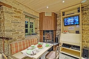 Aithrio Guesthouse