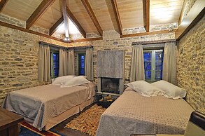Aithrio Guesthouse