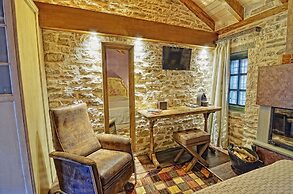 Aithrio Guesthouse