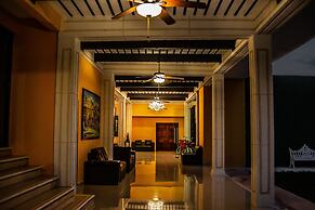 Hotel Tuul