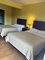 Stampeder Motel