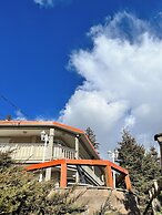 Stampeder Motel